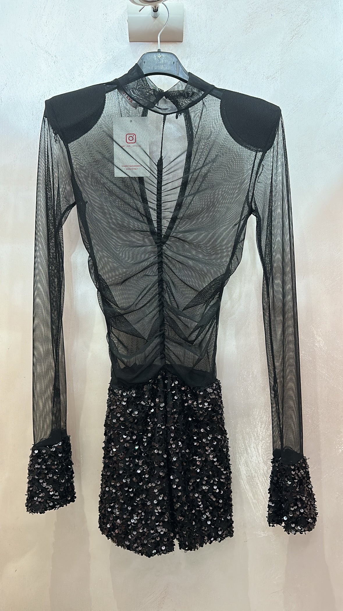 Tutina velata con paillettes