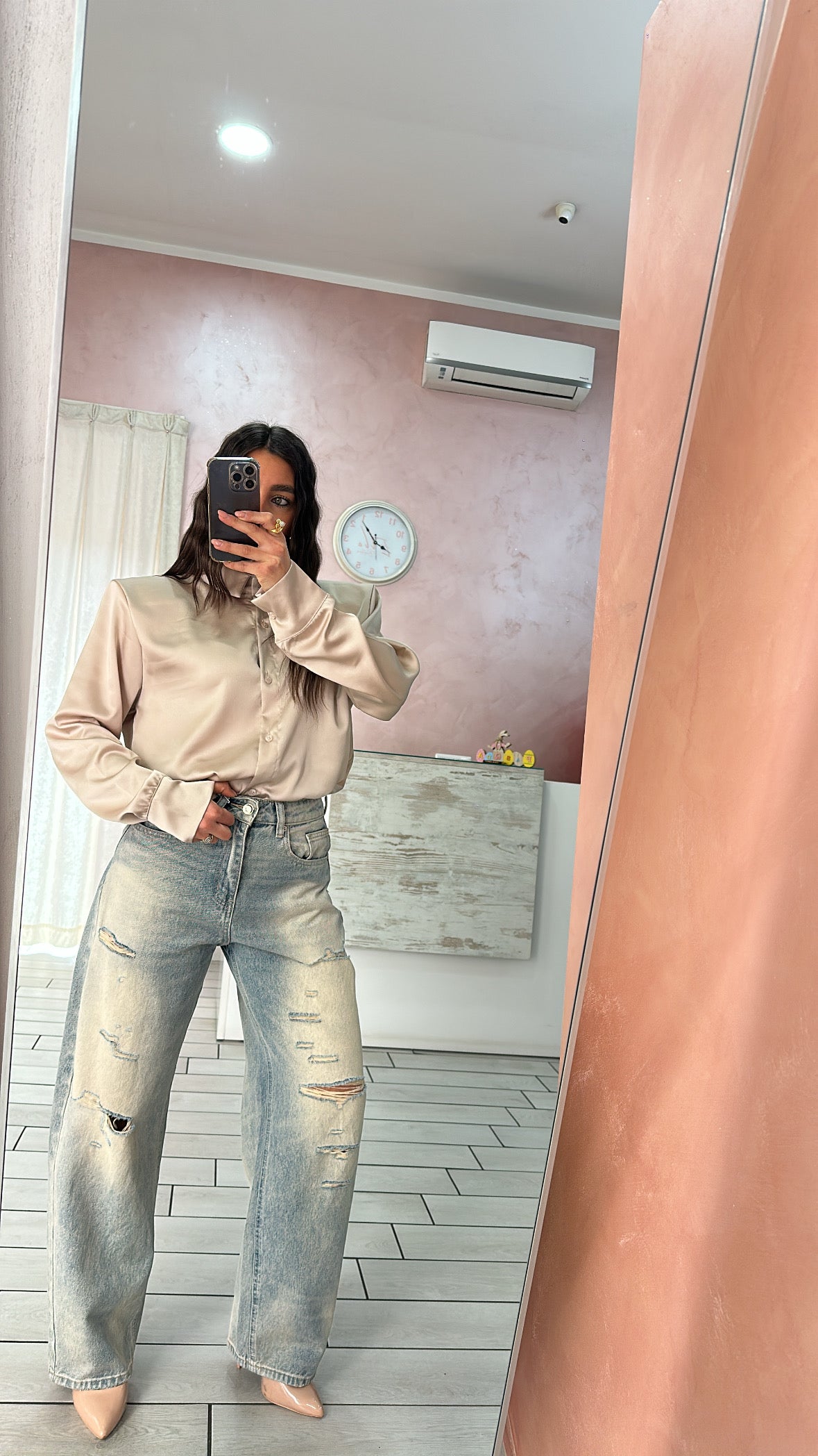 Jeans sabbia tagli
