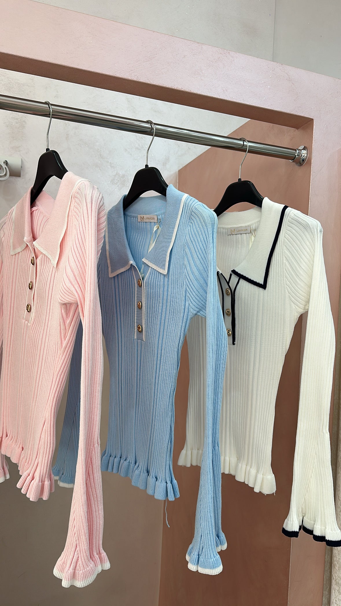 Maglia filo bottoni