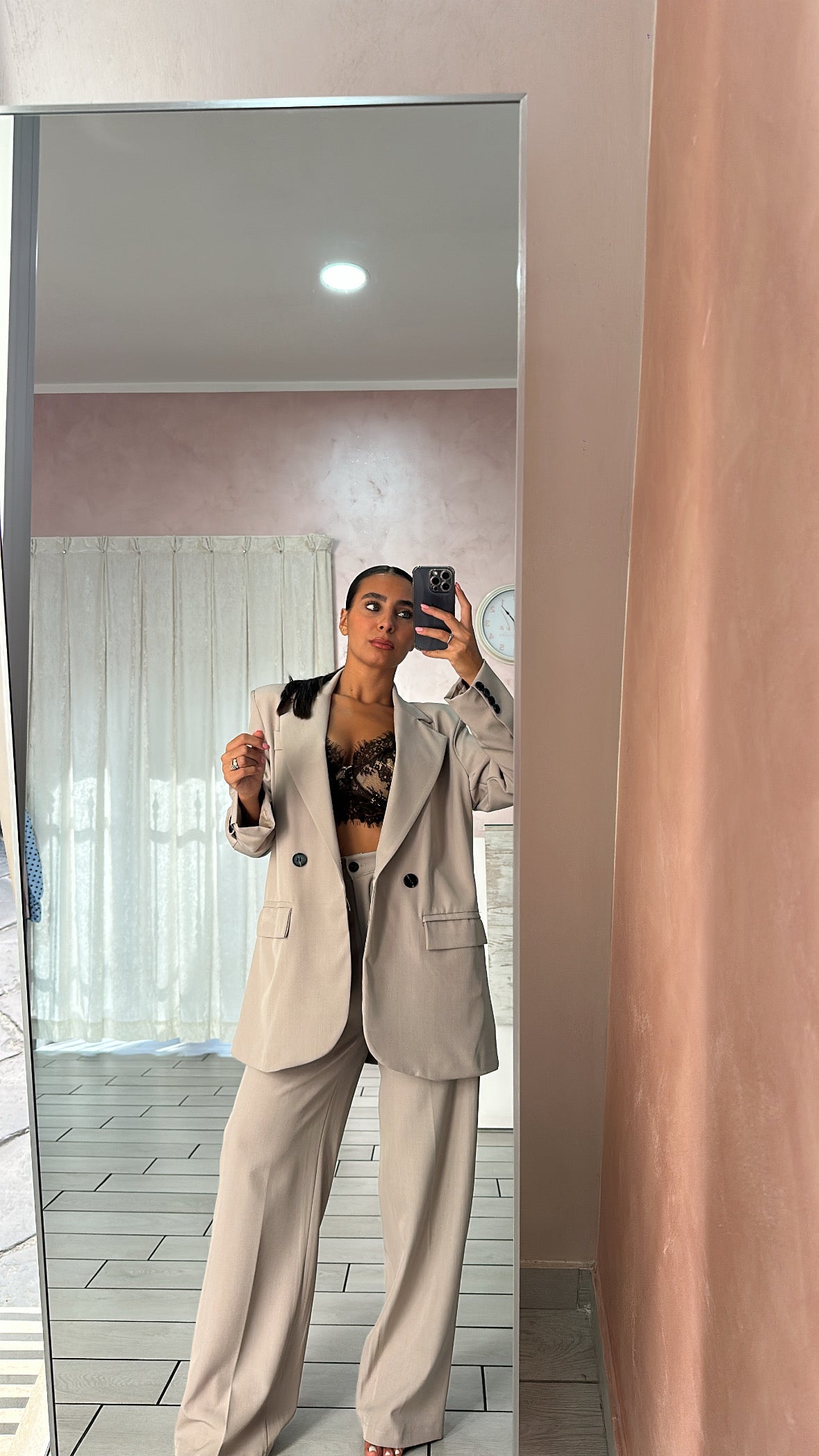 Tailleur ufficio over