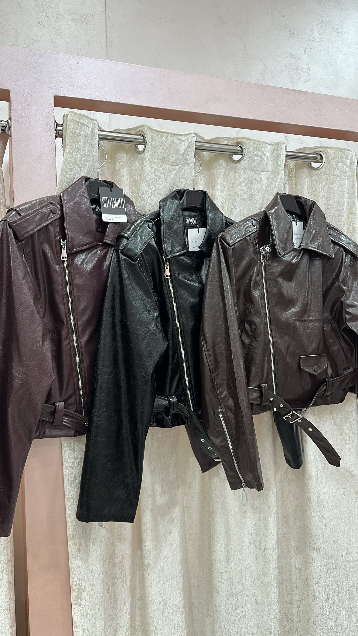 Chiodo september lucido