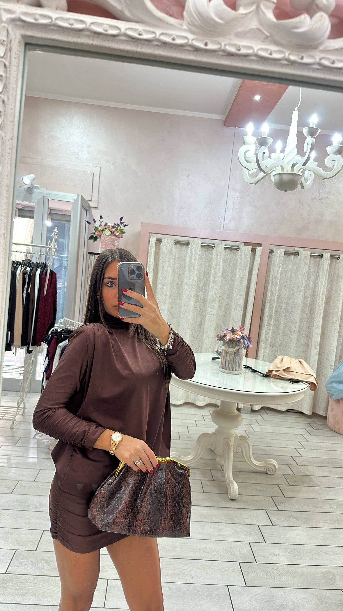 DRESS SCOLLATURA MOD. ZARA Elle Boutique