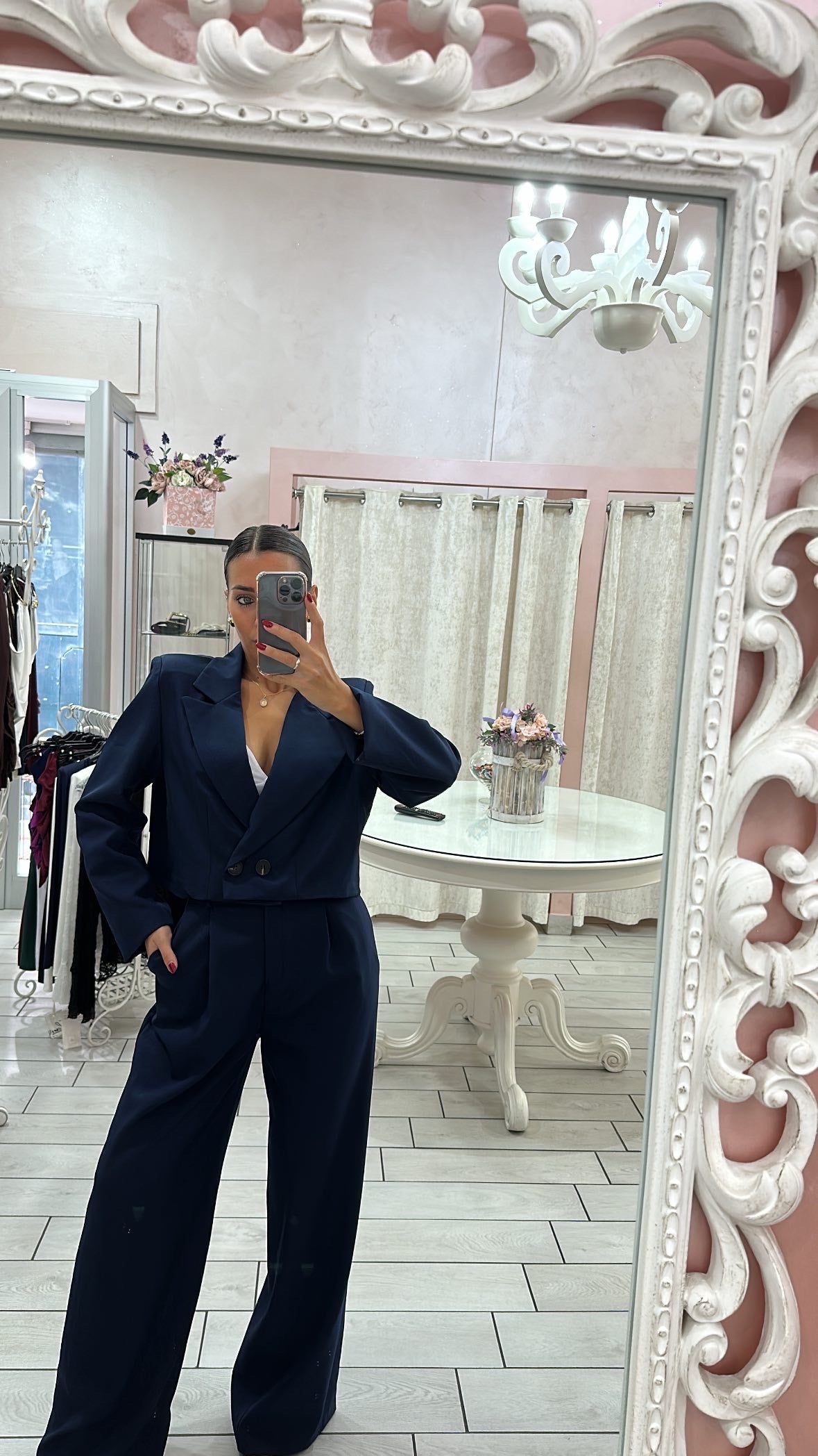 TAILLEUR COMFY CROP Elle Boutique