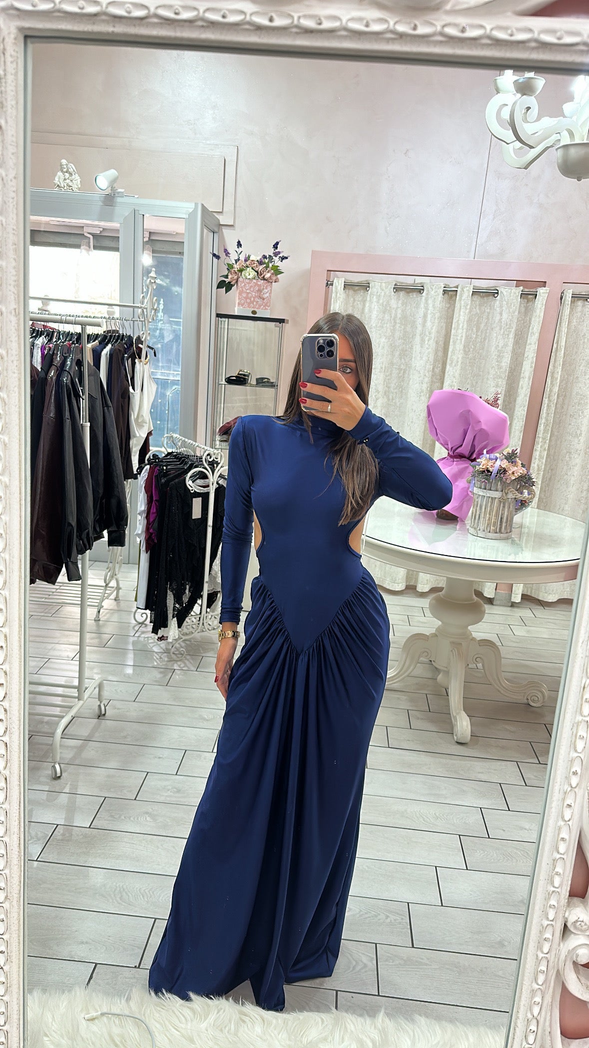 Senza titolo 10set_17:08 Elle Boutique